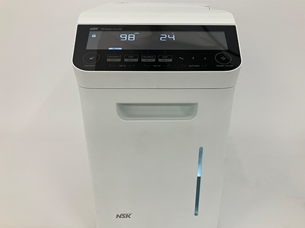 給水タンクに水が入っているか確認してください。